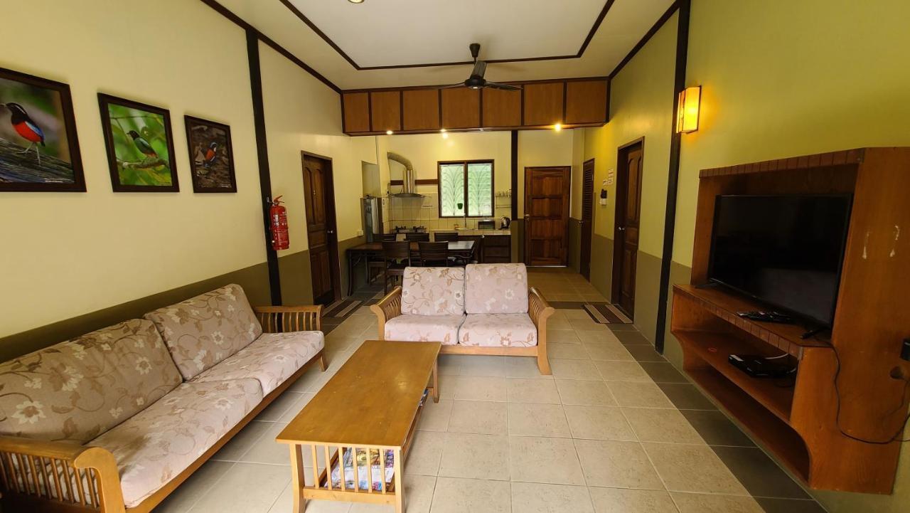 Sepilok B&B Bagian luar foto